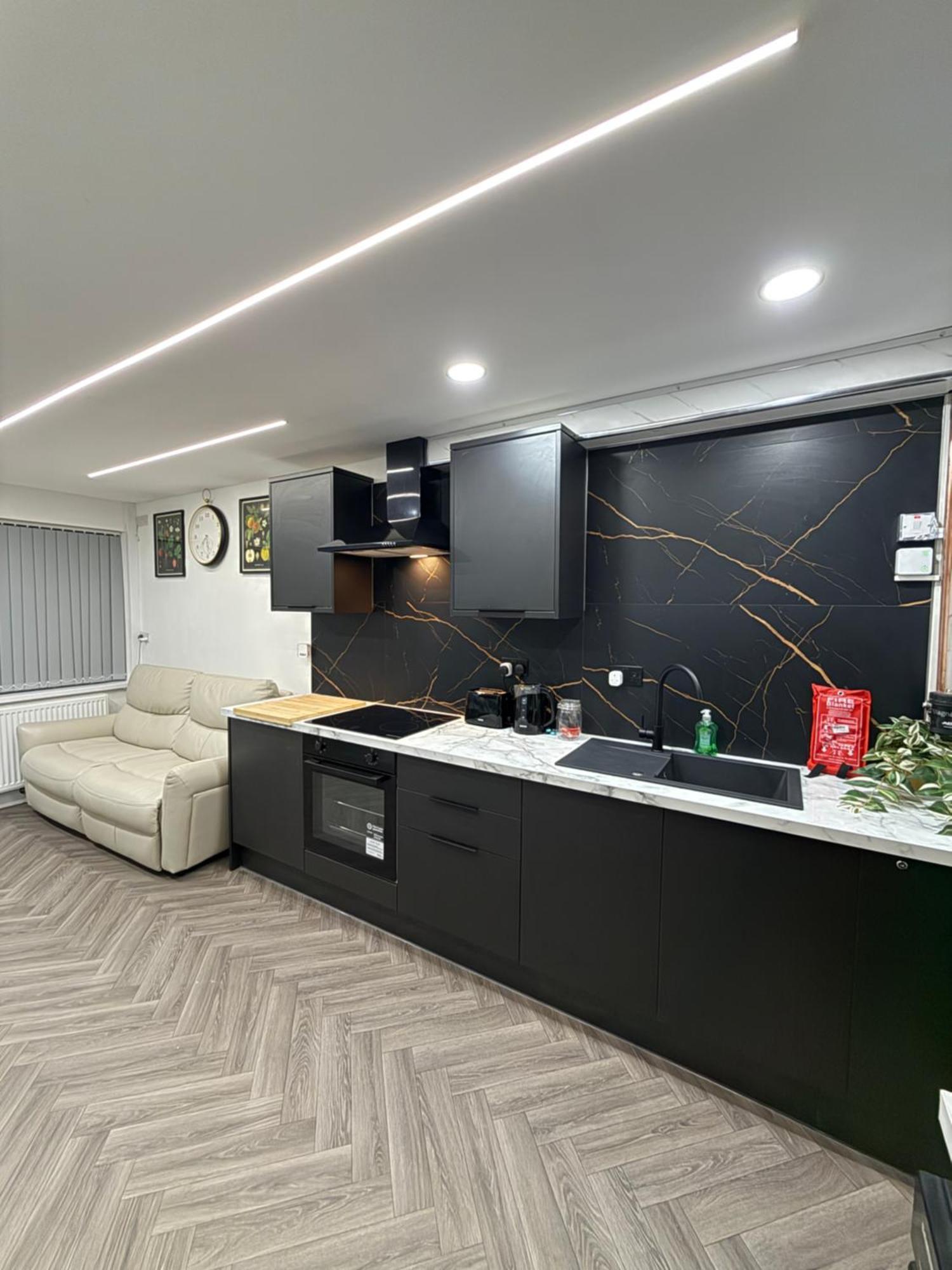 Birmingham City Centre- 9 Bed House With Free Parking Exteriör bild