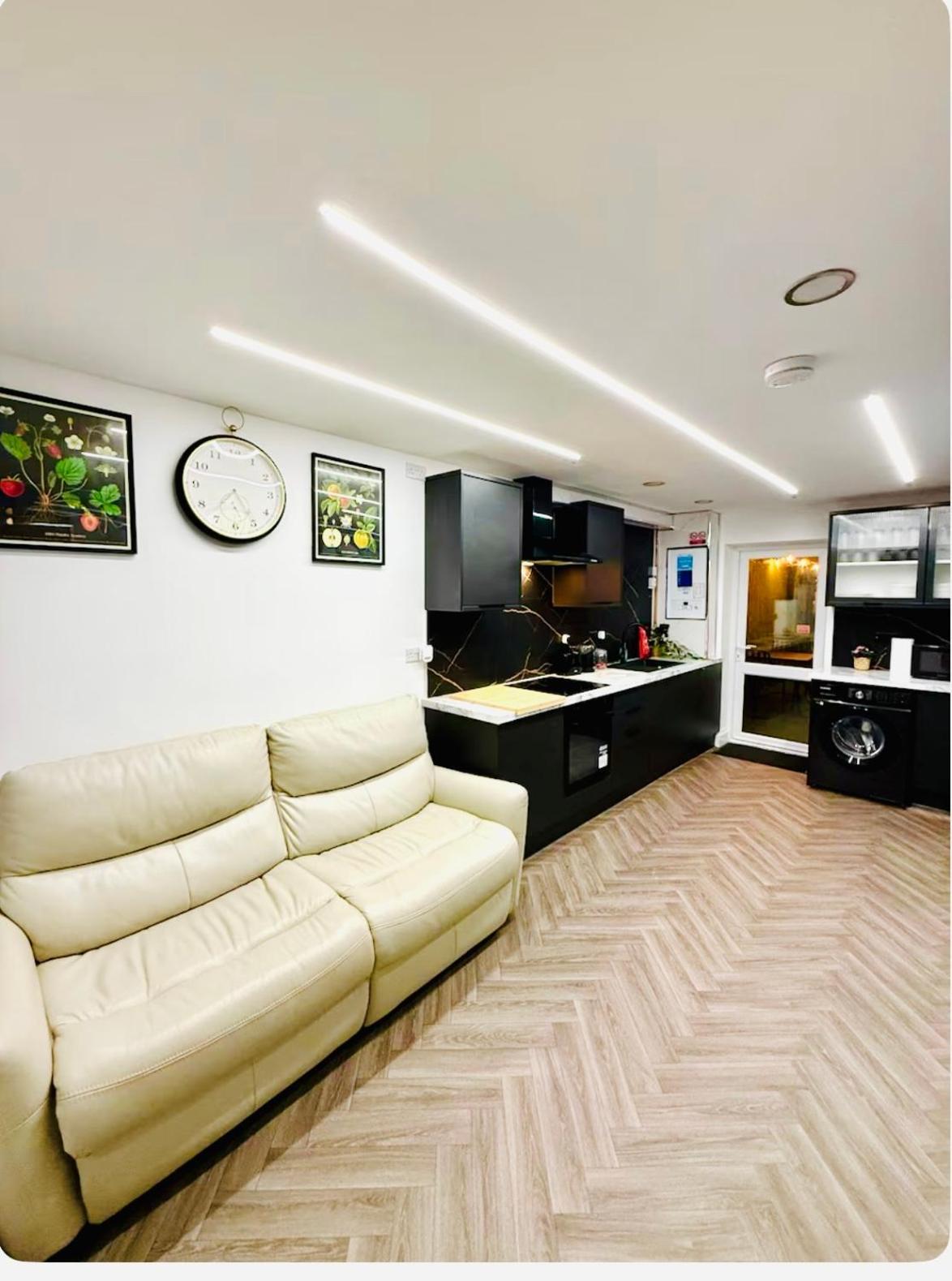 Birmingham City Centre- 9 Bed House With Free Parking Exteriör bild