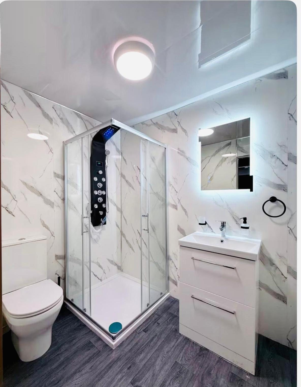 Birmingham City Centre- 9 Bed House With Free Parking Exteriör bild